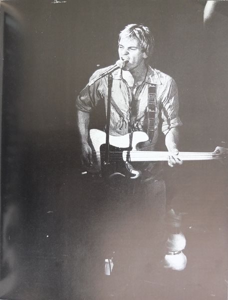 File:1983 10 22 Melody Maker supplement 19.jpg