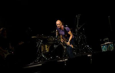 2011 10 27 Sting NinaCazille.jpg