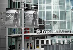 2011 02 19 Prudential Center Luuk Schroijen.jpg